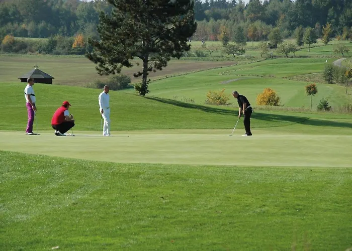 Knaus Campingpark منتزه العطل هنفلد